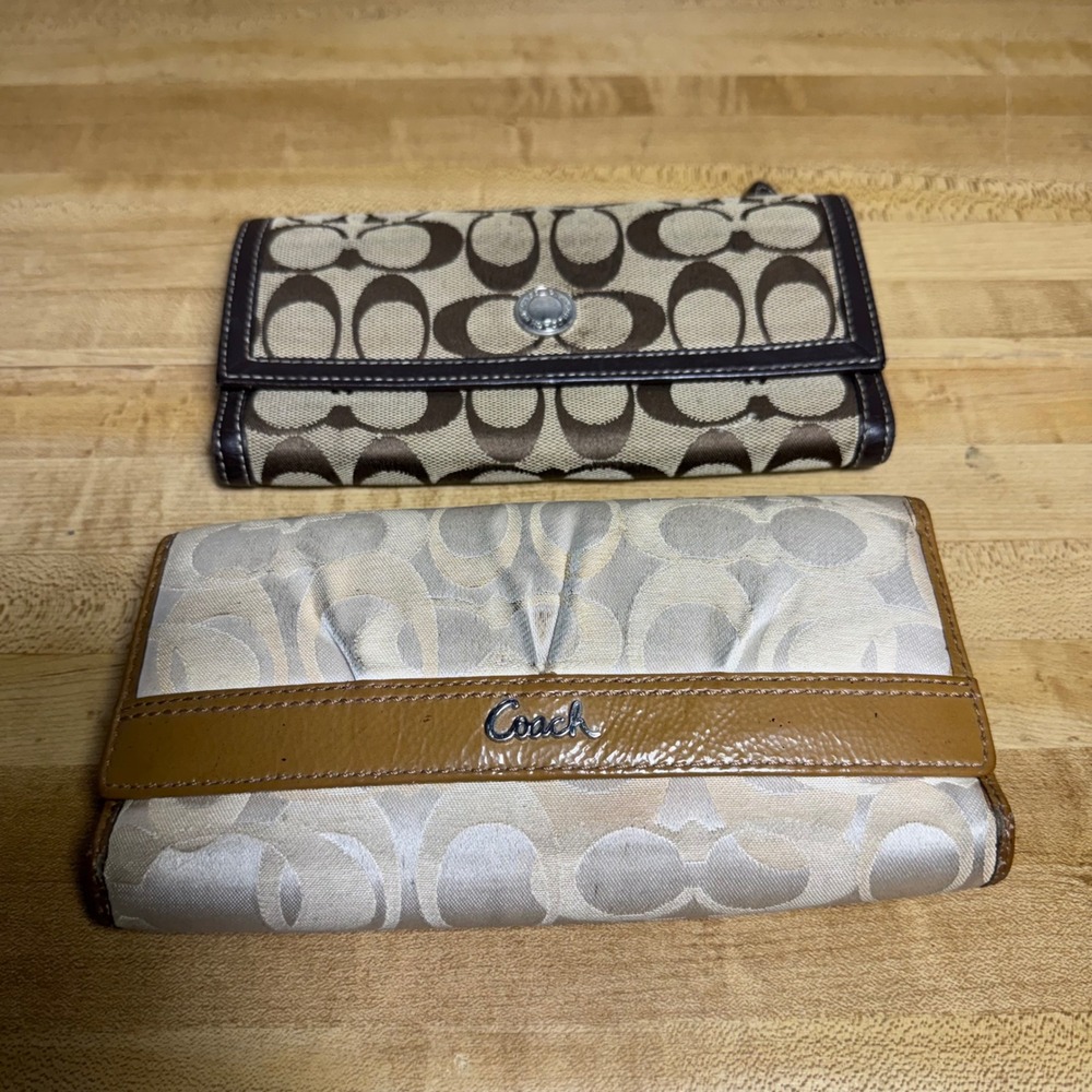 Lot of 2 Coach Signature Monogram Trifold Wallet Bundle Brown Tan Cream dirty